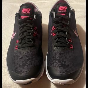 Nike women's flex supreme TR4 size 9